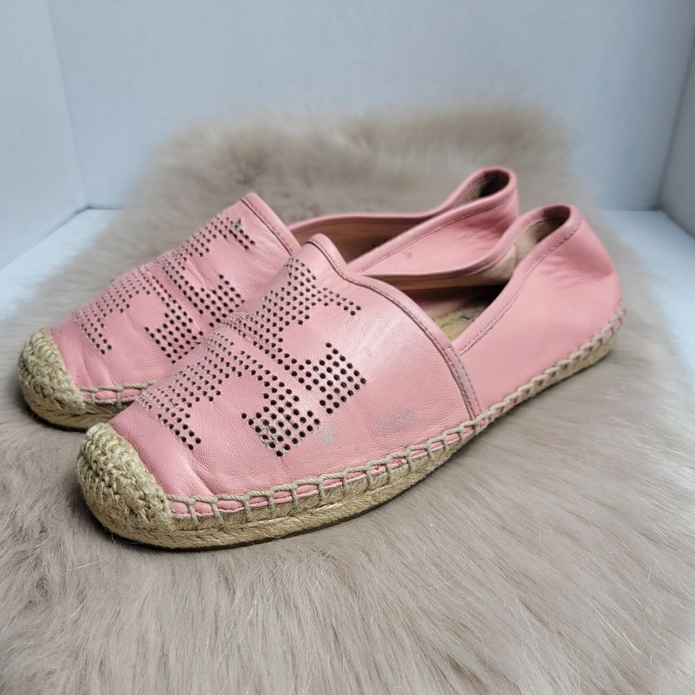 Tory Burchย Pink PerforatedโLeatherโEspadrilleโFlats